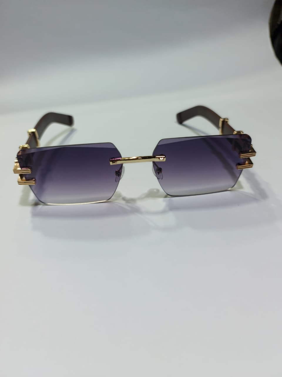 Premium Rimless EyeWear SunGlasses With Gold Details